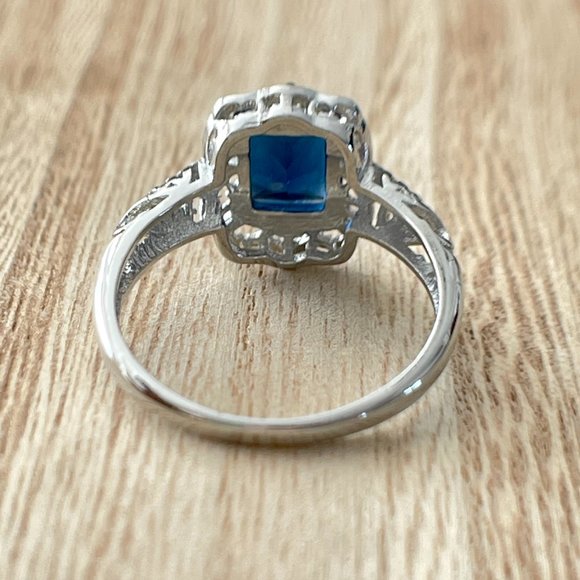 Radiant Cut Simulated Sapphire Art Deco Filigree Ring - 925 Sterling Silver - Picture 3 of 5